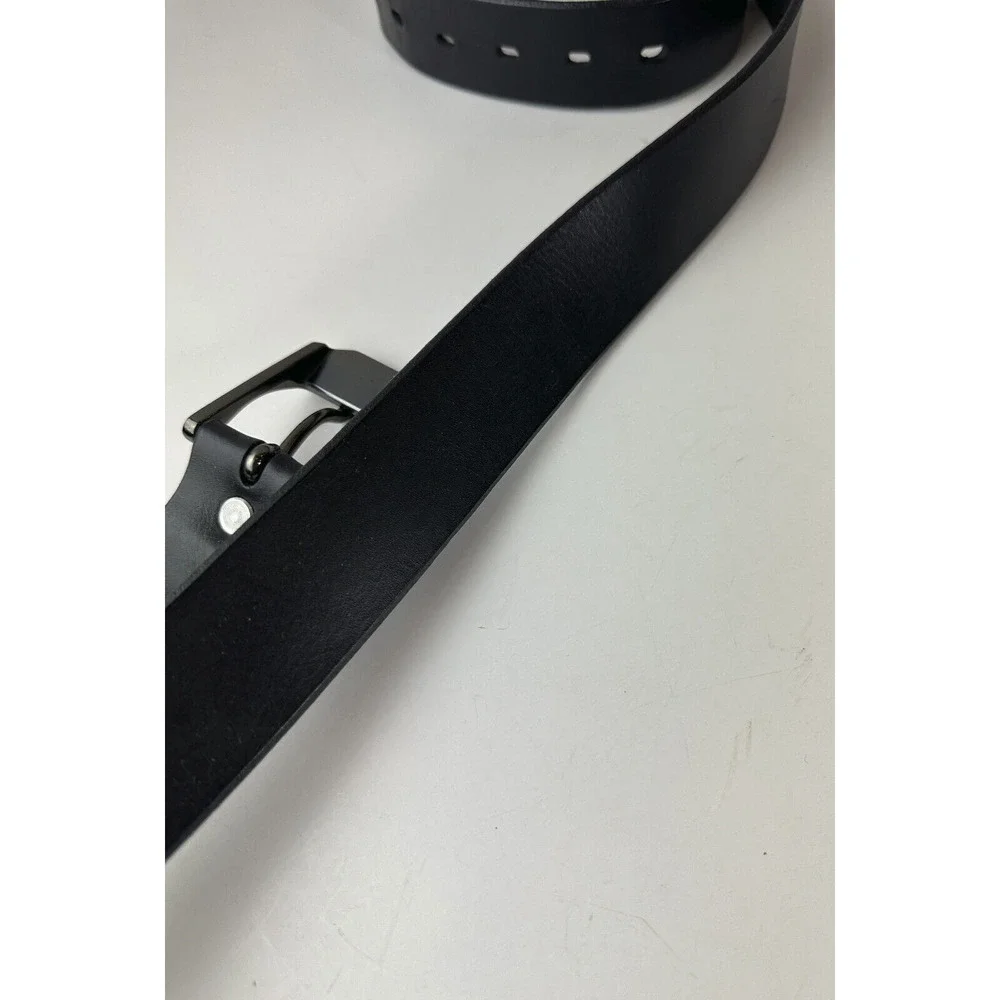 Levi's 100% Genuine Leather Belt in Smooth Leather Black 17LV0204 Men's Size 44